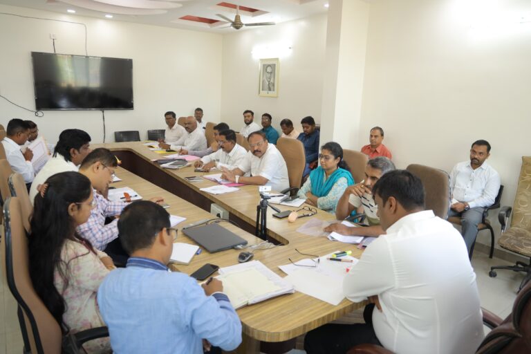 महापालिका राबविणार फ्लेसमुक्त अहिल्यानगर अभियान; फलक लावणारे व फोटो असणार्‍यांवरही करणार गुन्हे दाखल