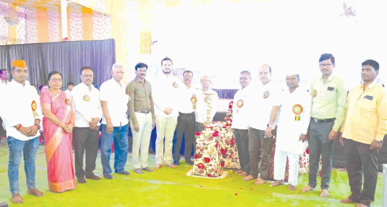 छत्रपती शिवाजी महाराजांच्या विचाराने व संस्काराने मुले घडली पाहिजे