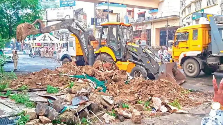 अहिल्यानगर महापालिकेची शहरात  महिनाभर अतिक्रमण हटाव मोहीम