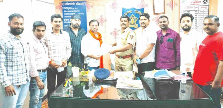 वाढती वाहतुक कोंडी व अपघात टाळण्यासाठी  बंद सिग्नल सुरू करून पोलिस नेमण्यात याव
