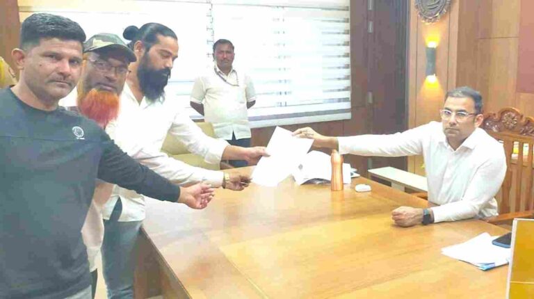 राजरोसपणे चालू असलेले गांजा, दारू,  मटका लब व इतर अवैध धंदे बंद करा