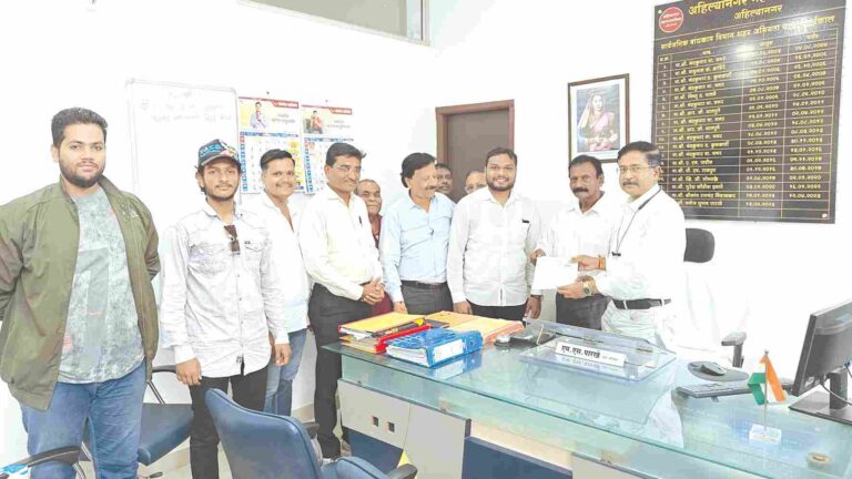 शहर अभियंत्यांच्या लेखी आश्वासनामुळे आत्मदहन आंदोलन स्थगित