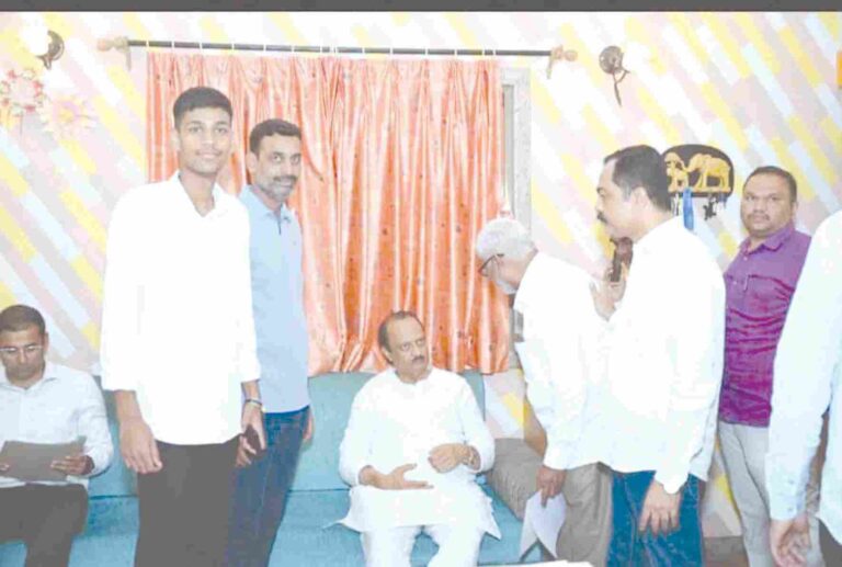 मौलाना आझाद आर्थिक विकास महामंडळाला  अहमदनगर जिल्ह्यास निधी उपलब्ध करून द्यावा